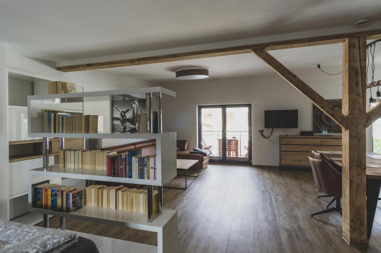 Modernes Loft Vor Den Toren Des Chiemgaus Tacherting Zewnętrze zdjęcie