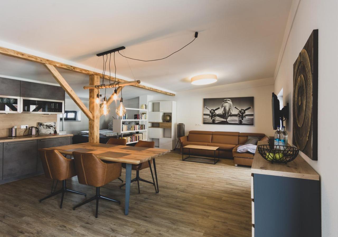 Modernes Loft Vor Den Toren Des Chiemgaus Tacherting Zewnętrze zdjęcie